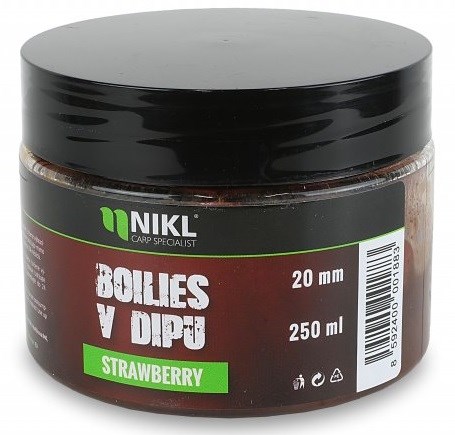 NIKL Boilies v dipu Strawberry 250g 24mm
