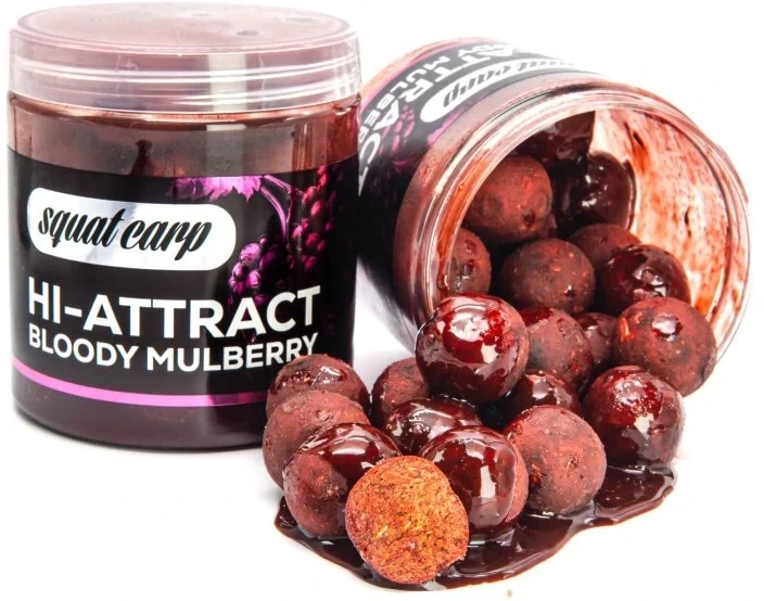 SQUAT CARP Boilies v dipu Hi-Attract Bloody Mulberry 24mm 220g