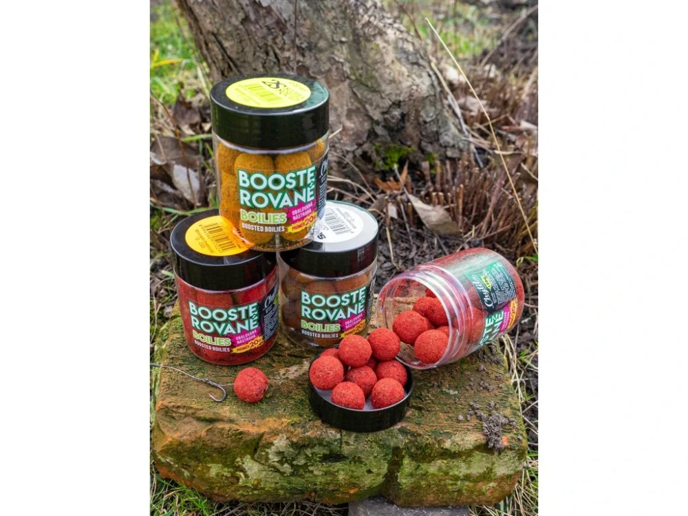 CHYTIL Boosterované boilies Skunk 20mm 130g