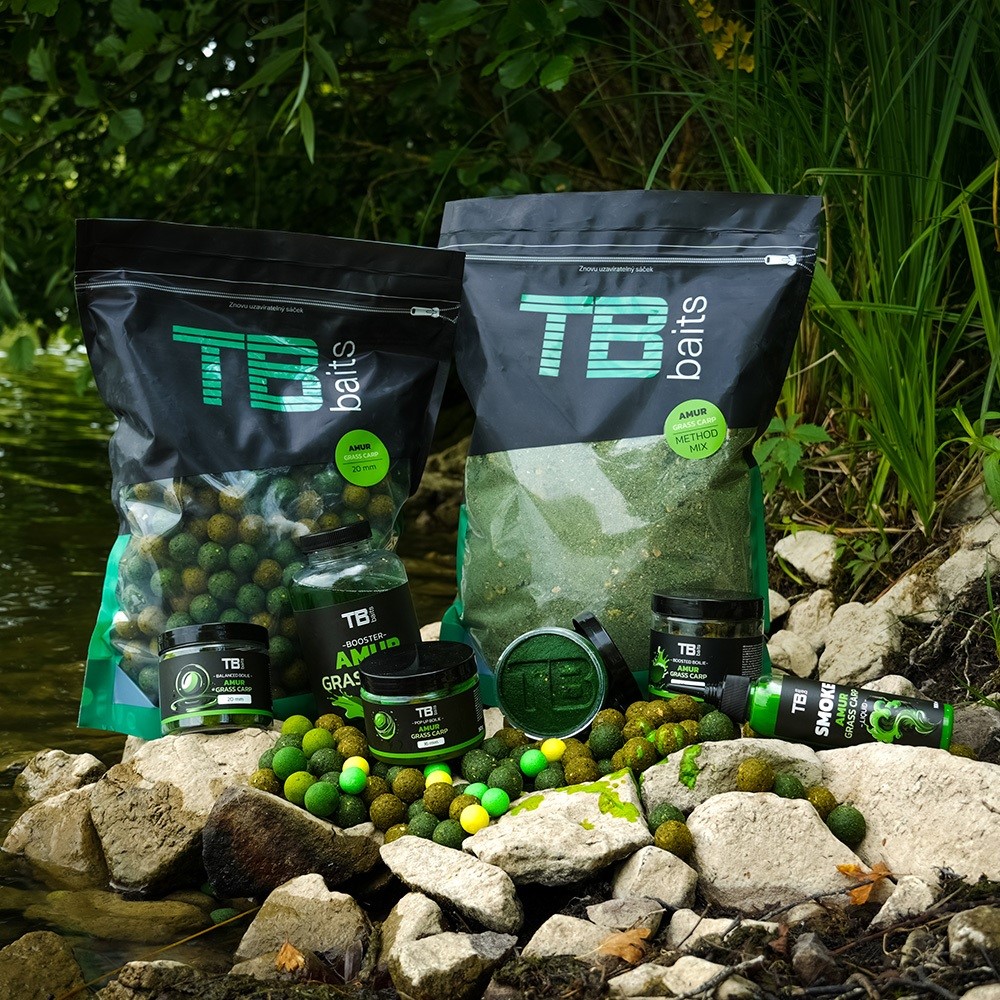 TB BAITS Boosterované boilies Amur 120g 24mm