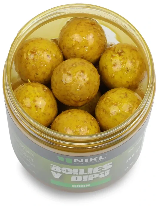 NIKL Boilies v dipu Corn 250ml 24mm