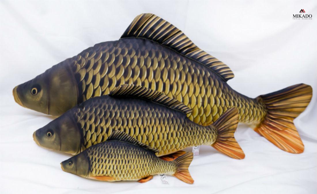 GABY Plyšový polštář Kapr obecný šupináč 64cm