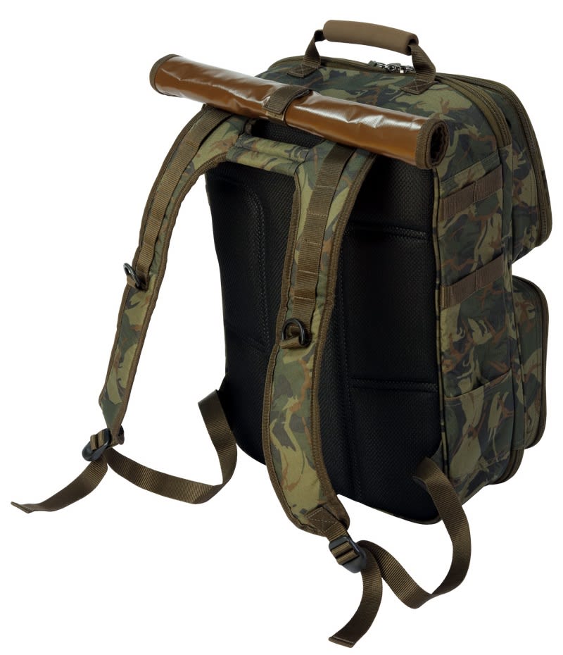 GIANTS FISHING Batoh Compact Rucksack