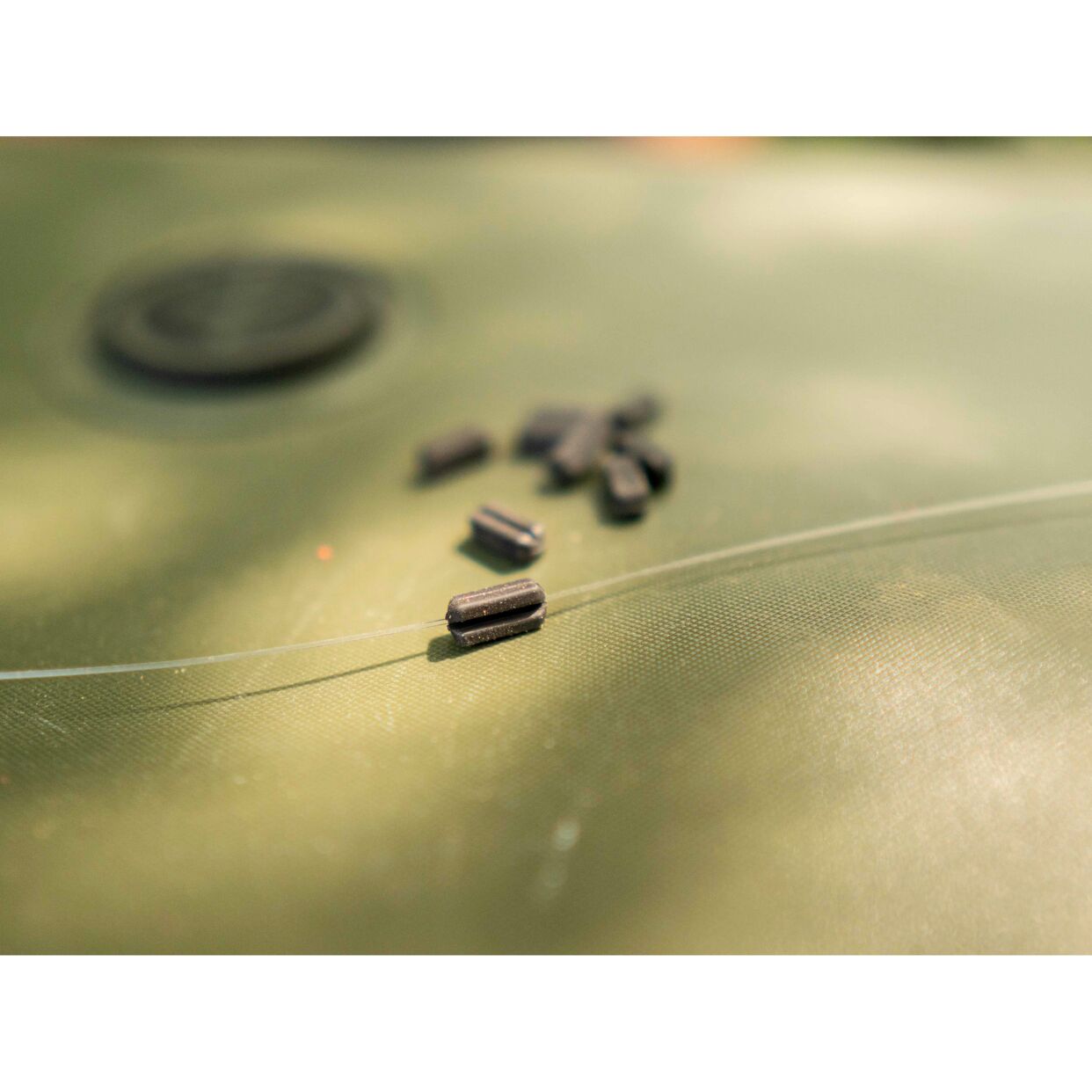 GIANTS FISHING Rychlovýměnná těžítka Tungsten Kwik Change Sinkers 0,6g 10ks