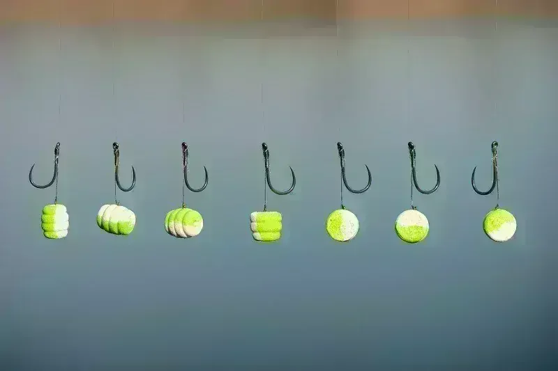 BENZAR MIX Concourse Twister Mini Česnek 17g 5,5mm
