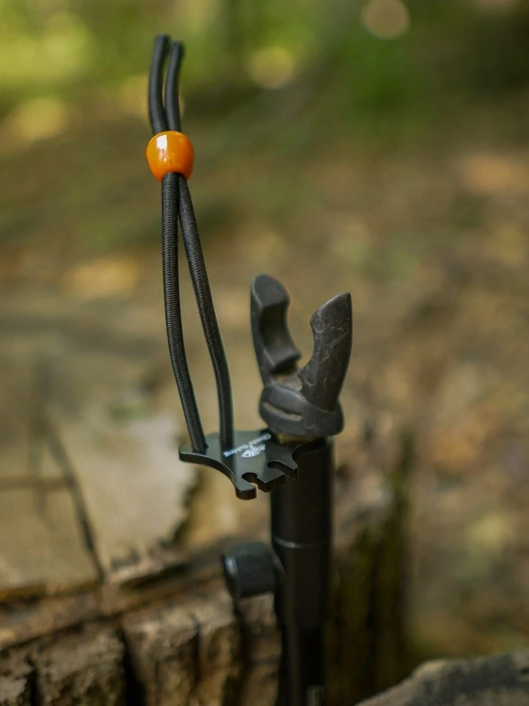 GIANTS FISHING Rychloupínací pojistka prutu Deluxe Metal Rod Lock