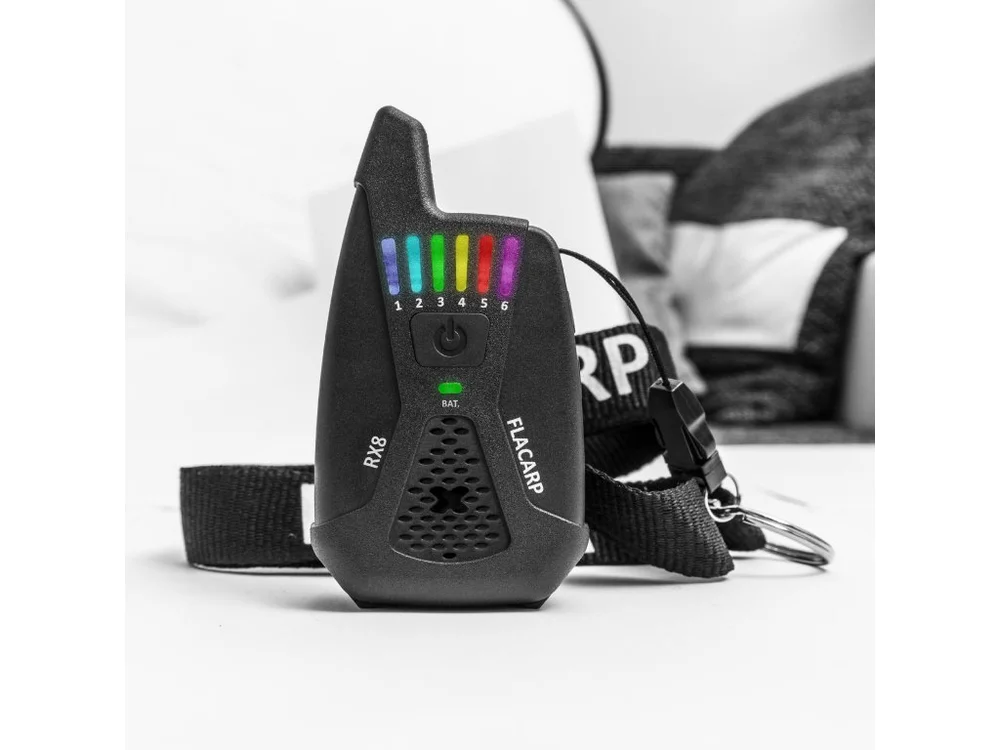 AKCE FLACARP Sada signalizátorů 2+1 X8 + RX8 + nabijecí čelovka HL4RX + LED světlo FL7