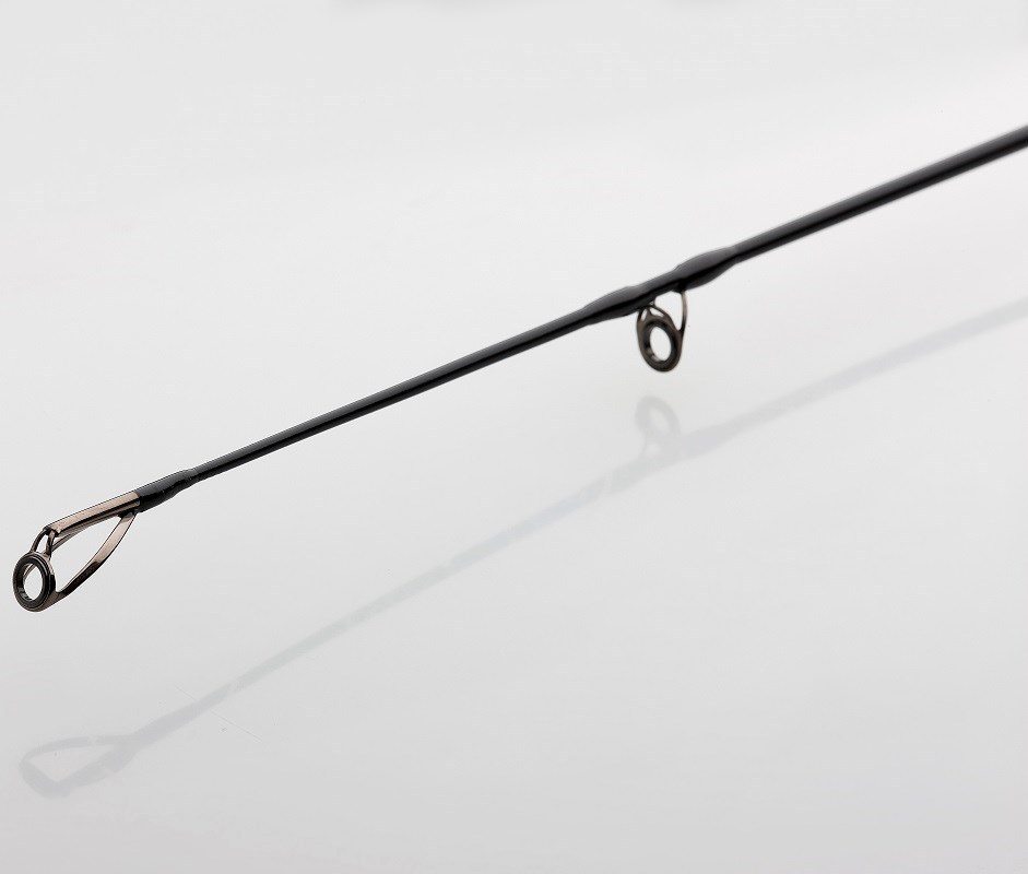 MADCAT Prut Black Spin 210cm 150g 2-díl