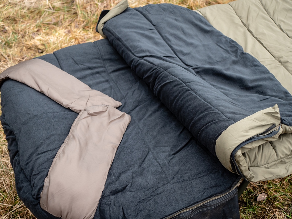 GIANTS FISHING Spací pytel  5 Season Extreme PLUS Sleeping Bag