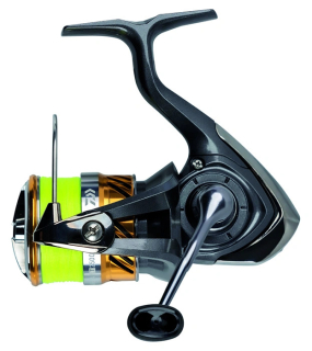 DAIWA Naviják Laguna LT 4000 C + ZDARMA pletená šňůra Daiwa JB4 0,21mm YL