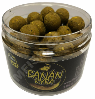 BLACK CARP Boilies Banán - ryba 300g 20mm