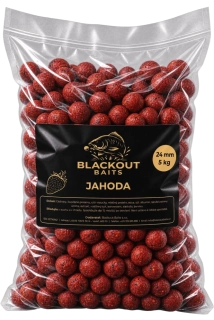 BLACKOUT BAITS Krmné boilies Jahoda 5kg 24mm