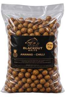 BLACKOUT BAITS Krmné boilies Ananas Chilli 5kg 24mm