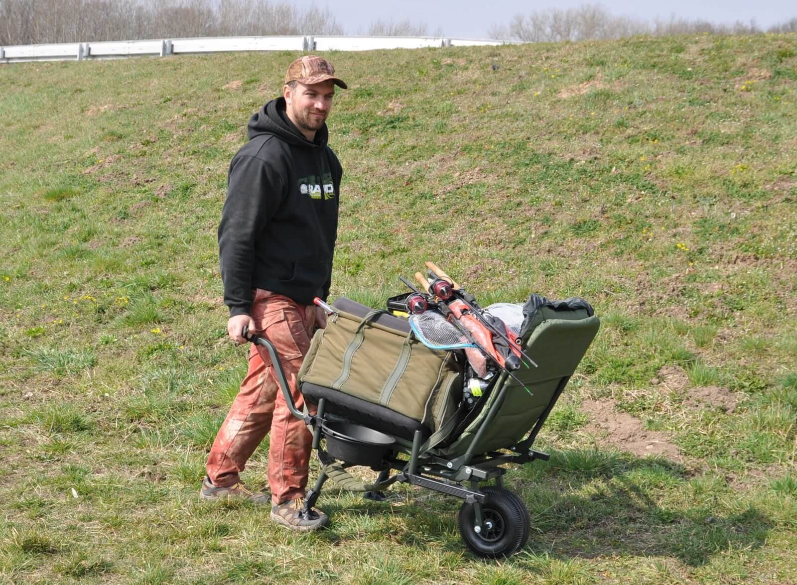 Mivardi křeslo Feeder Master